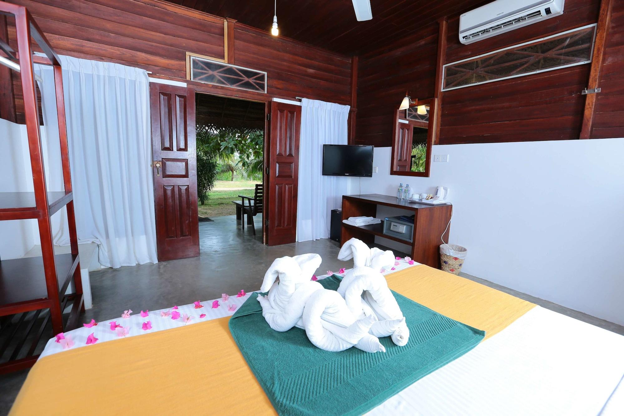 Lagoon Paradise Beach Resort Tangalle Exteriér fotografie