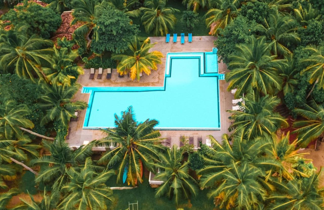 Lagoon Paradise Beach Resort Tangalle Exteriér fotografie