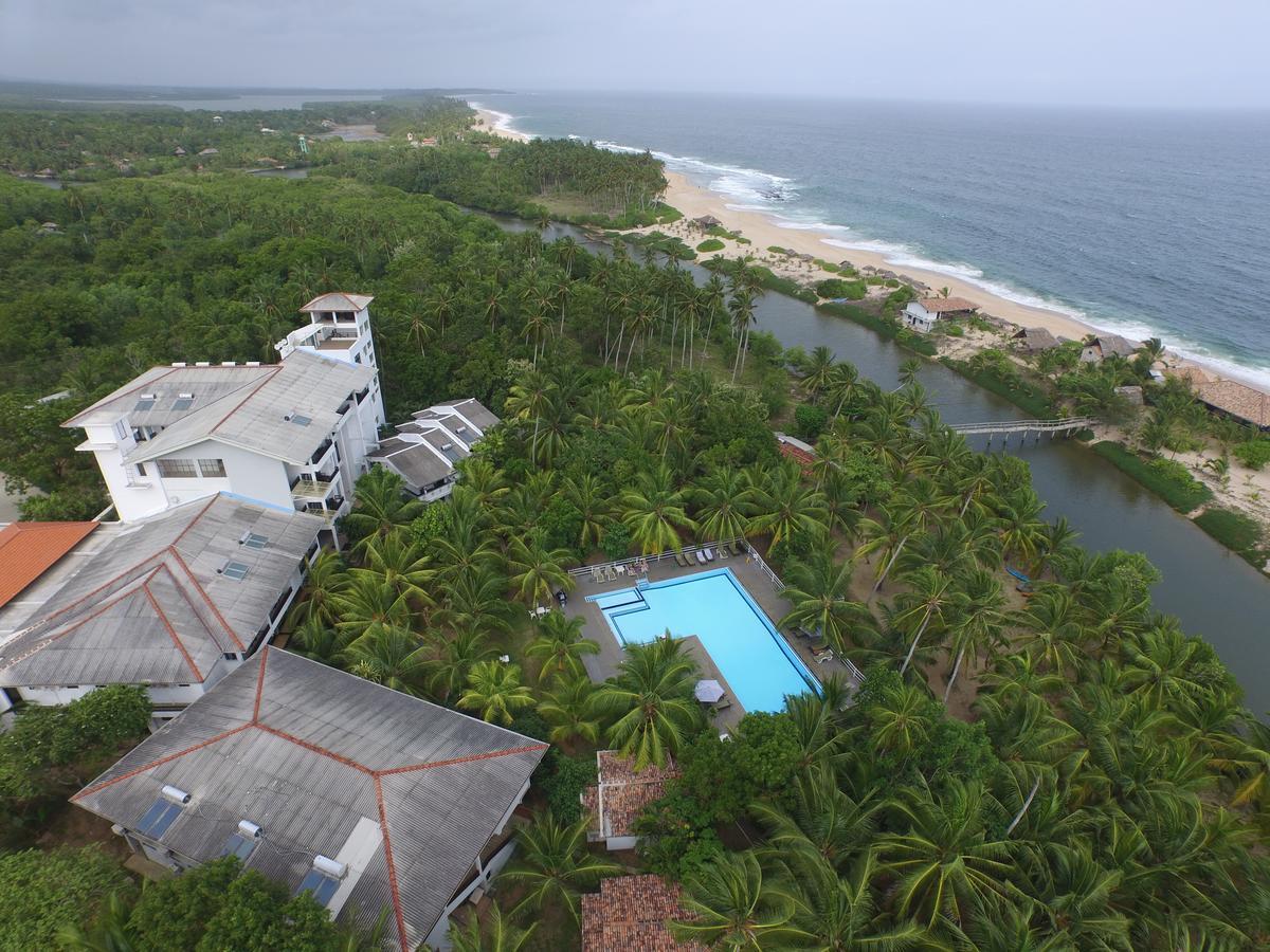 Lagoon Paradise Beach Resort Tangalle Exteriér fotografie